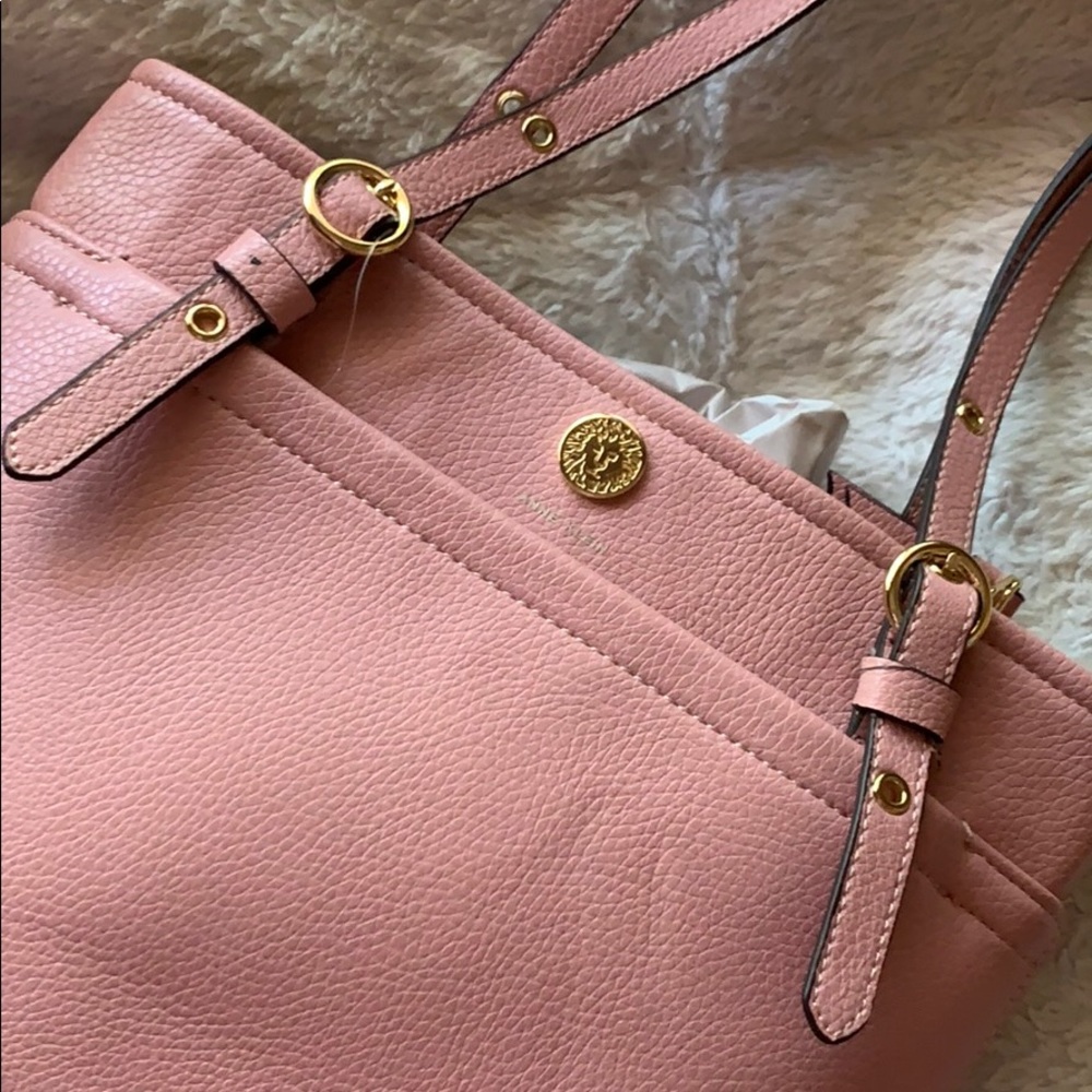 Anne Klein pink purse - Picture 2 of 6